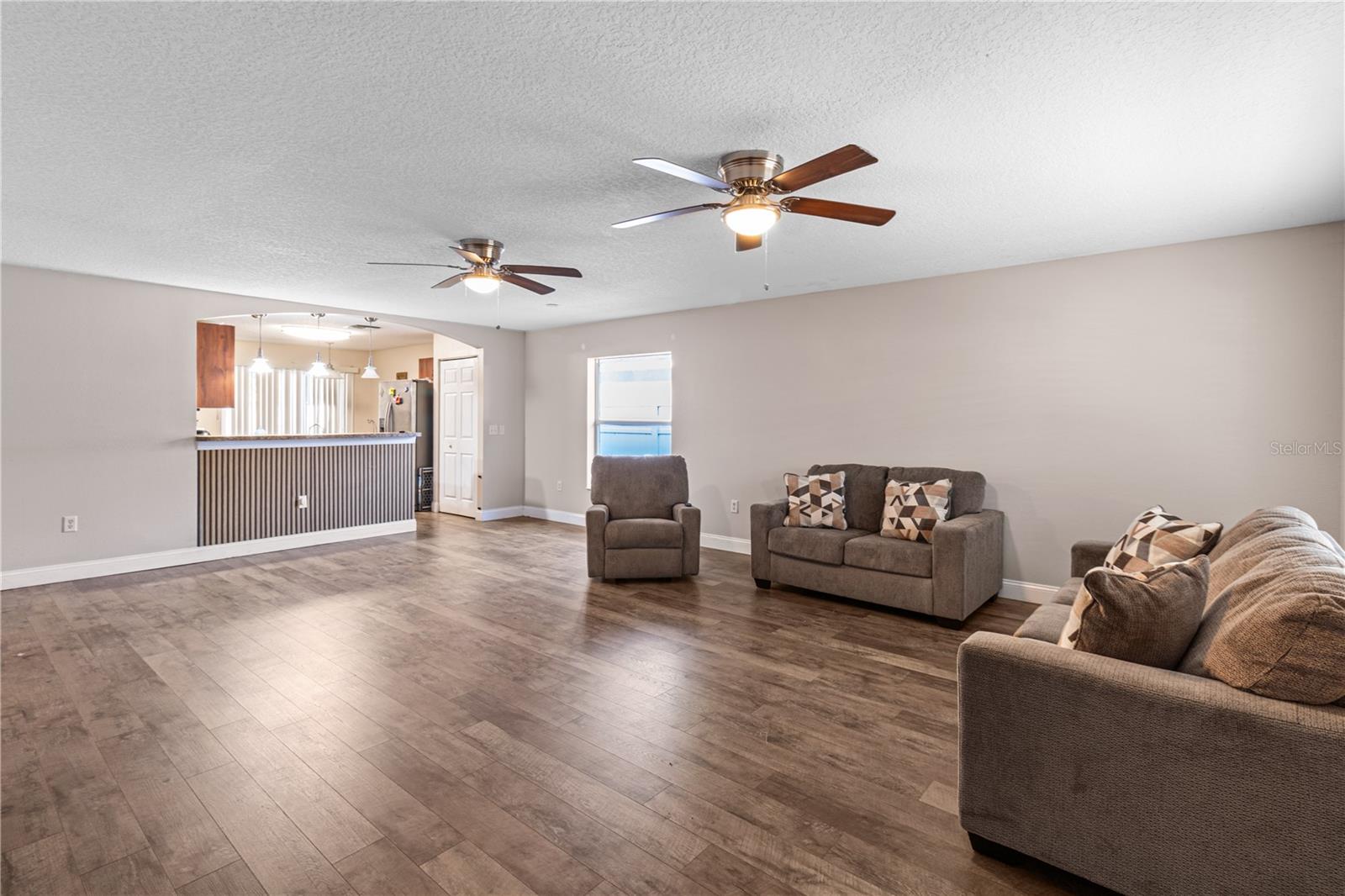 Listing photo id 6 for 2209 Pleasure Run Drive