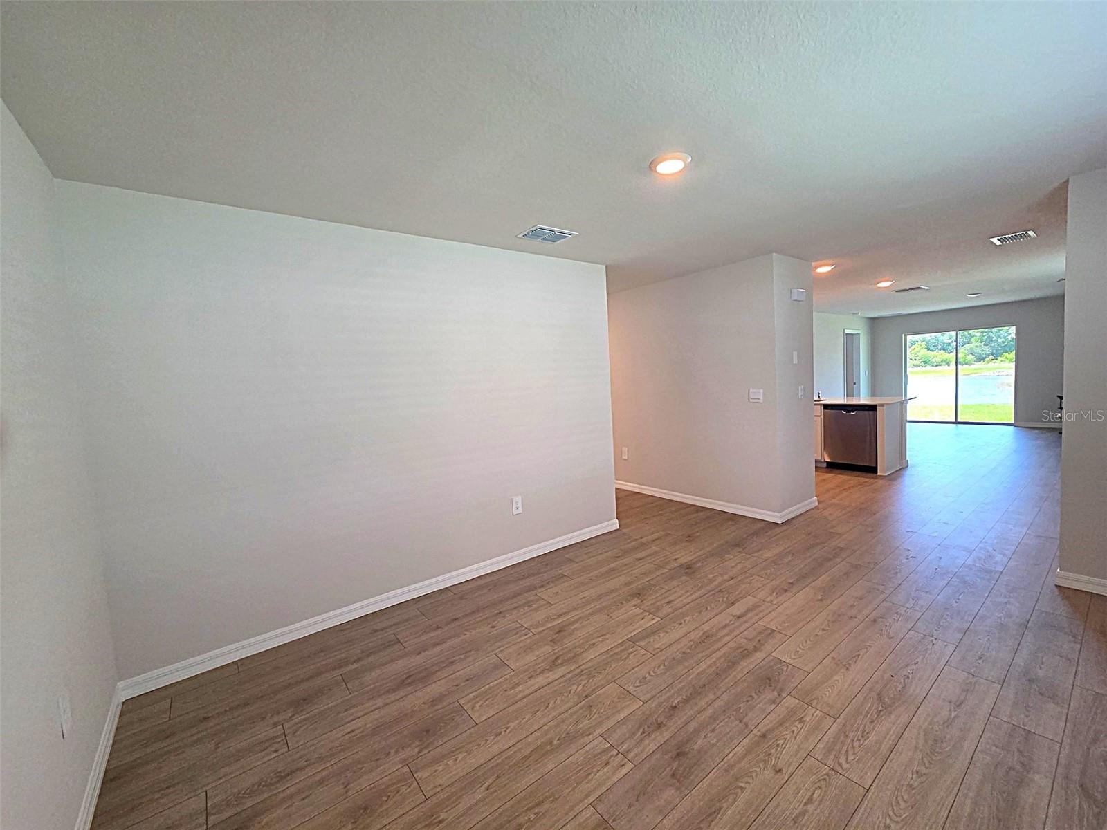 Image 13 of 38 For 11913 Texoma Court