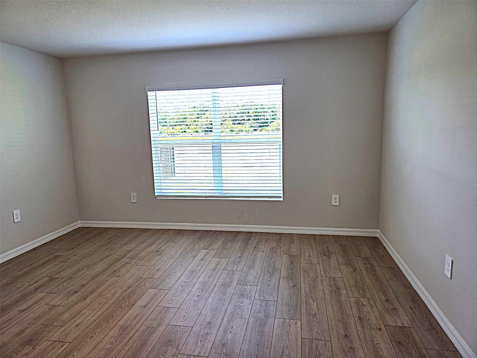 Image 17 of 38 For 11913 Texoma Court