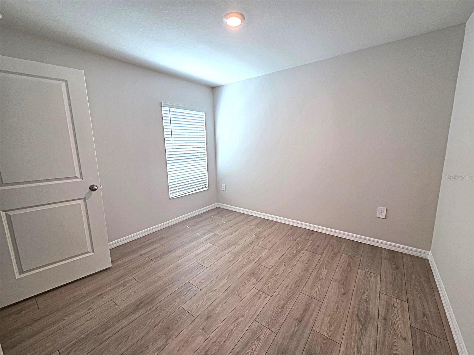 Image 18 of 38 For 11913 Texoma Court