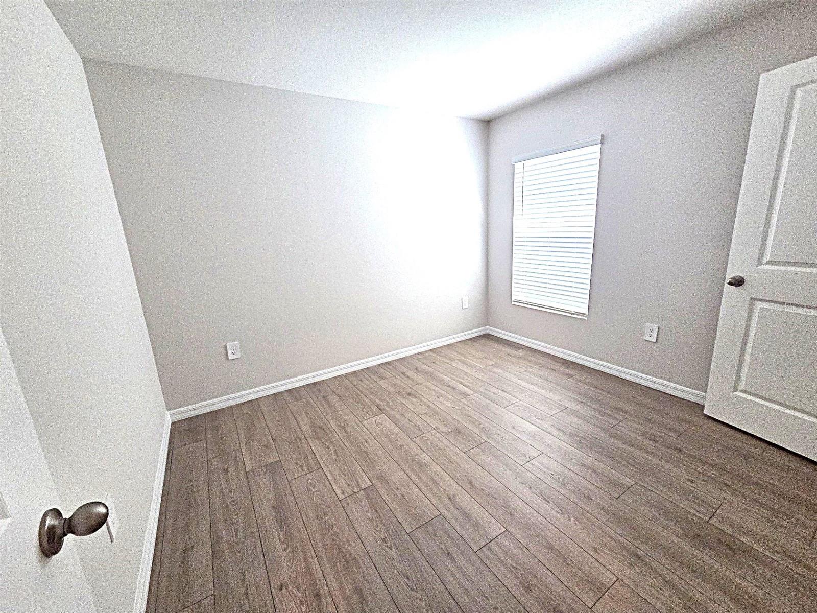 Image 19 of 38 For 11913 Texoma Court