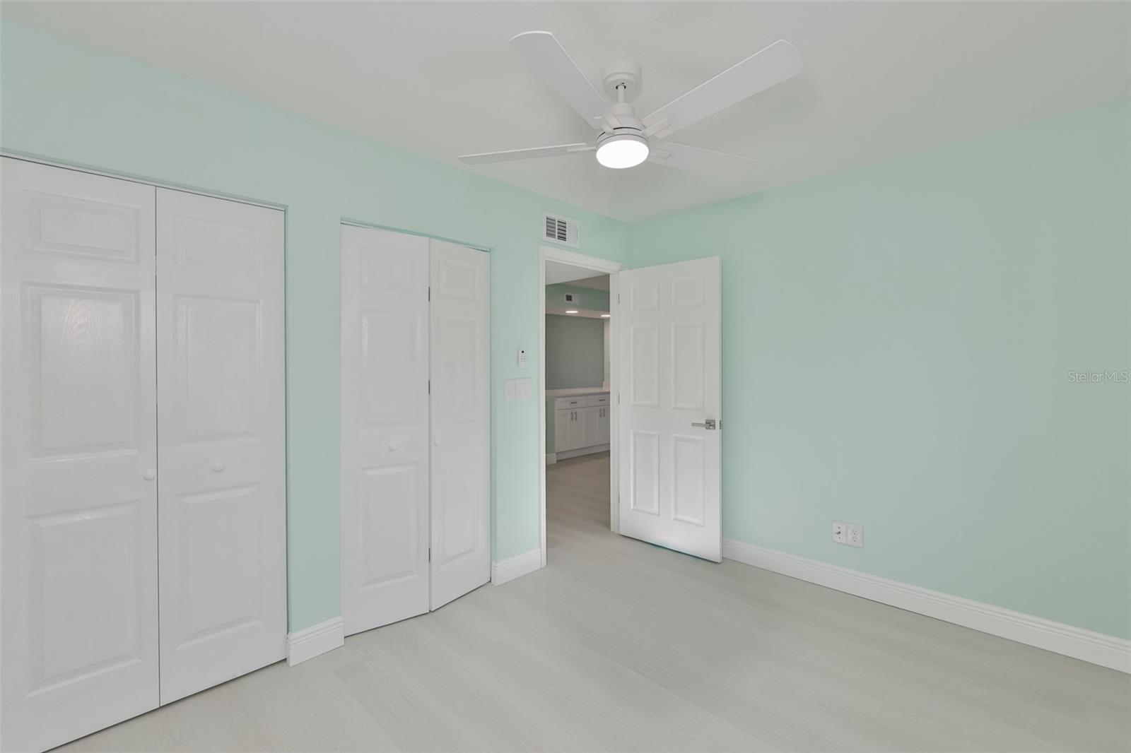 Image 23 of 37 For 812 Bahia Del Sol Drive A