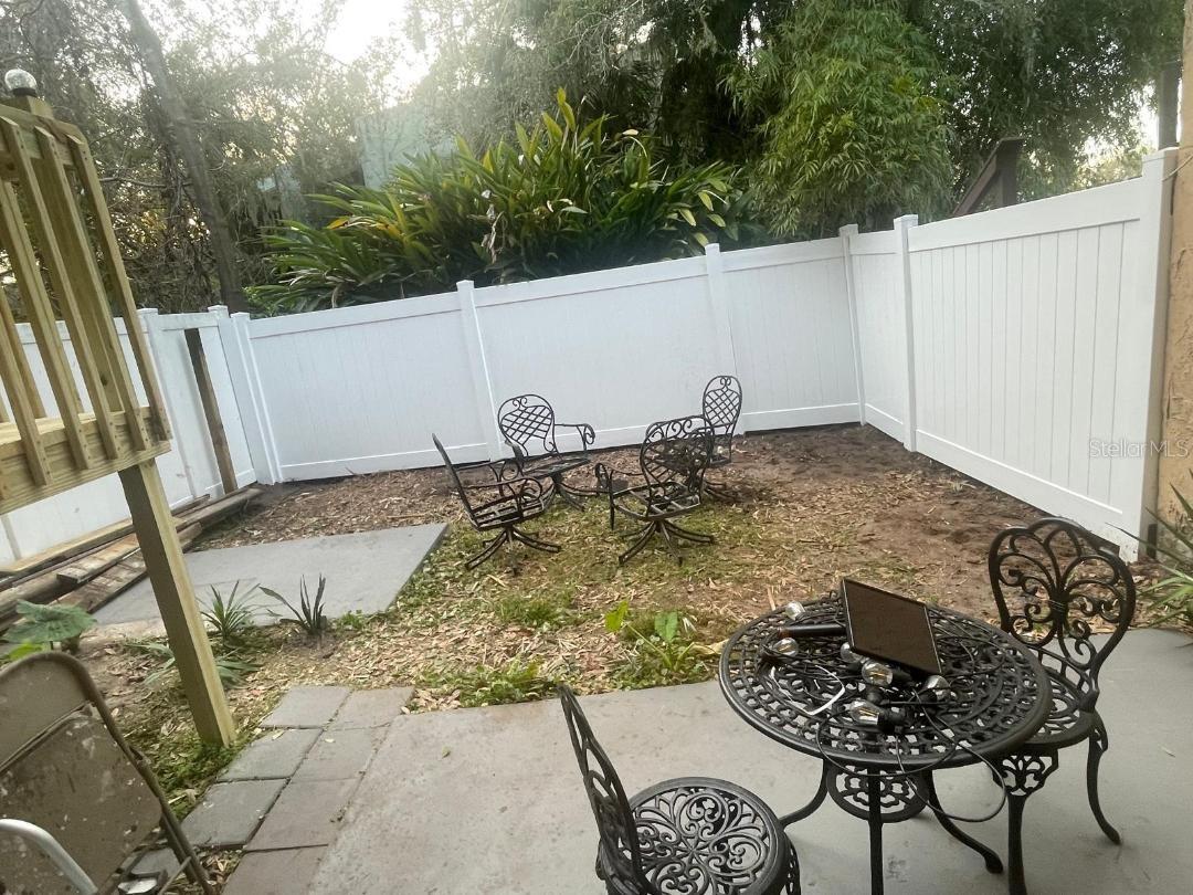 Listing photo id 16 for 4967 Steel Dust Lane