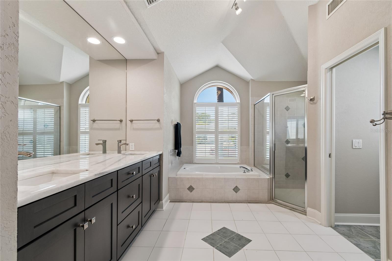 Image 23 of 66 For 4227 Auston Way