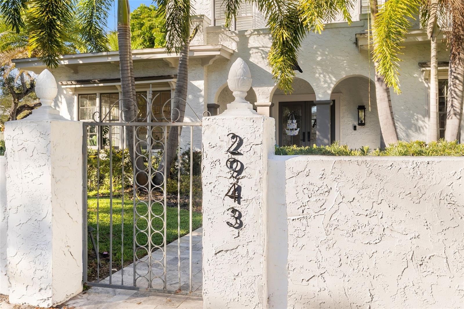 Image 2 of 46 For 2943 Bayshore Court