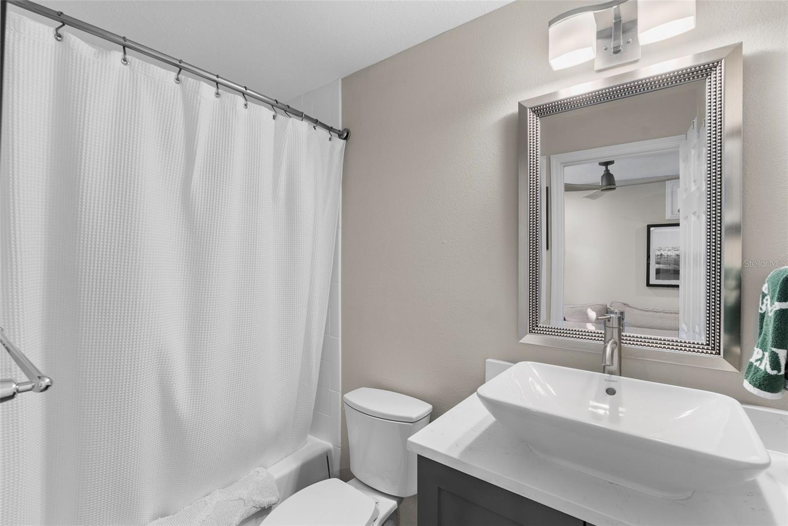 Image 41 of 46 For 2943 Bayshore Court