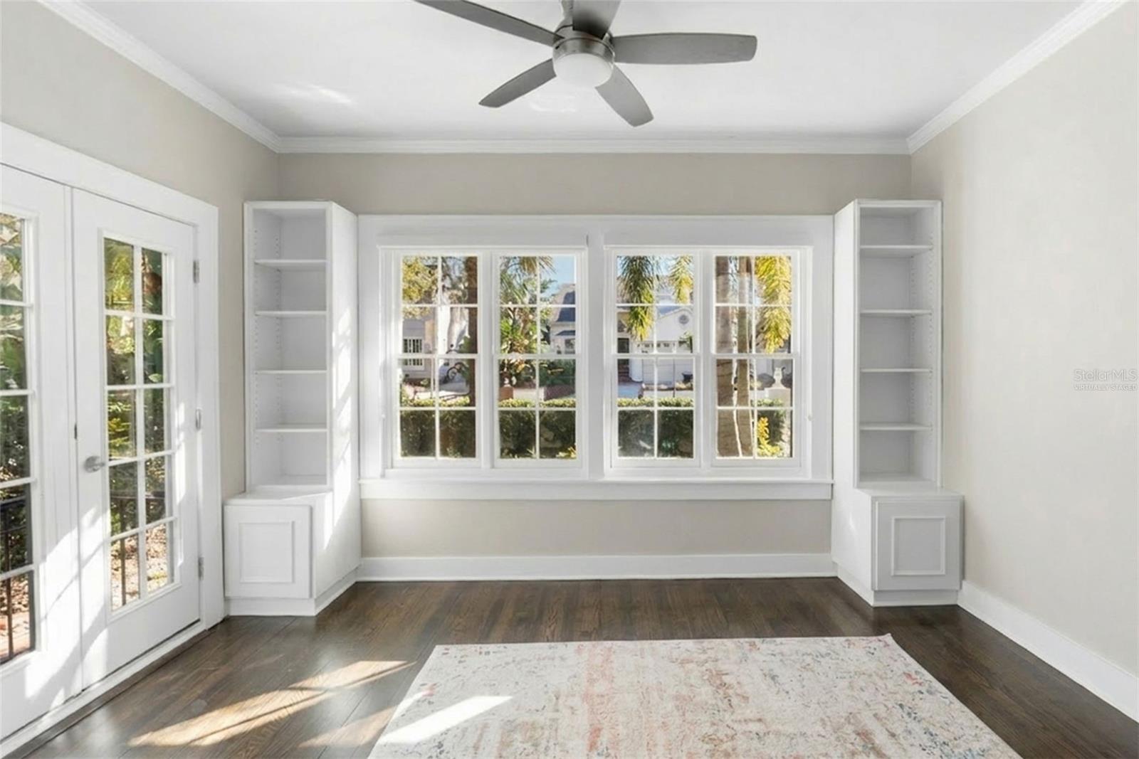 Image 8 of 46 For 2943 Bayshore Court