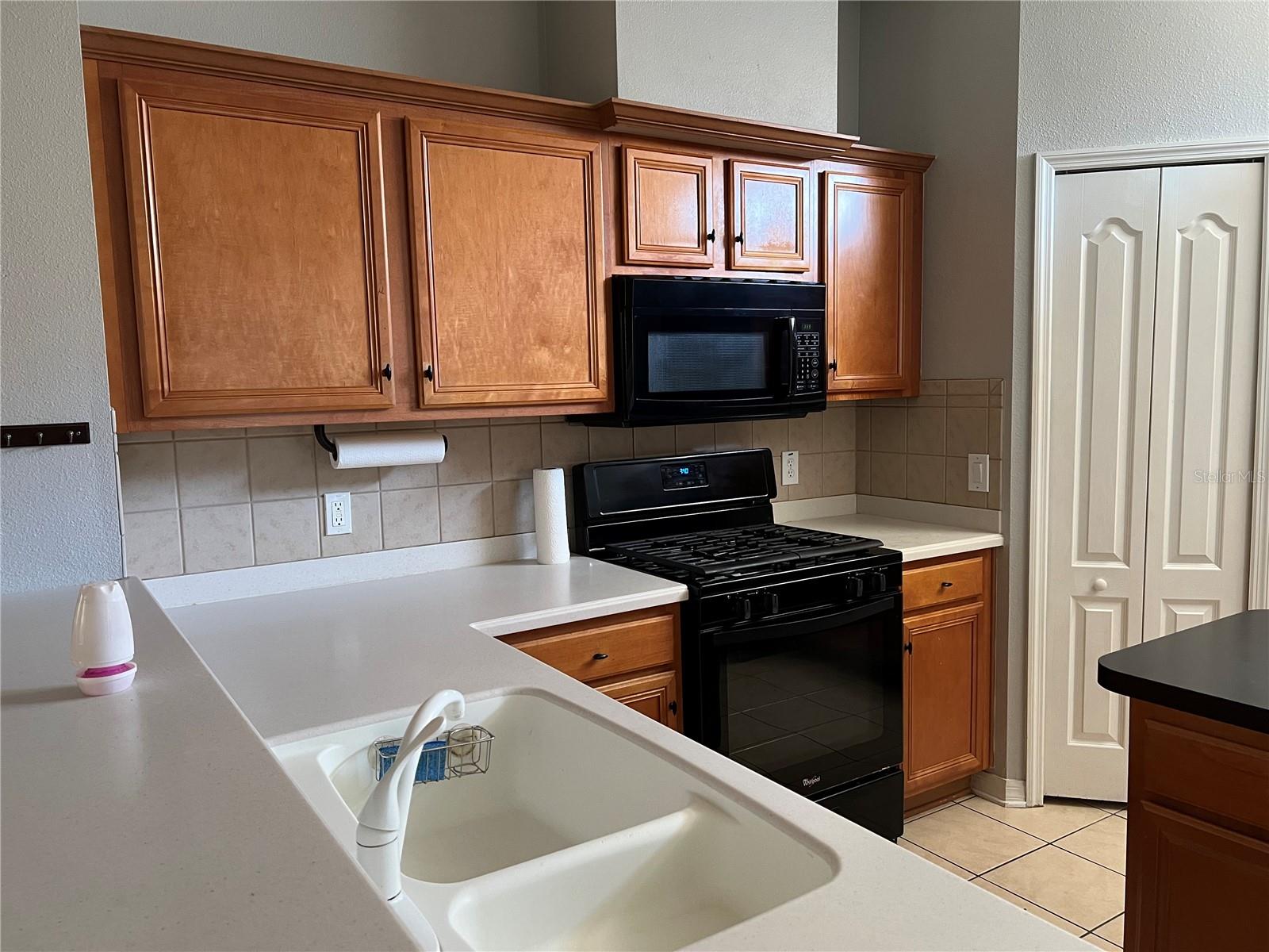 Image 11 of 33 For 20027 Heritage Pointe