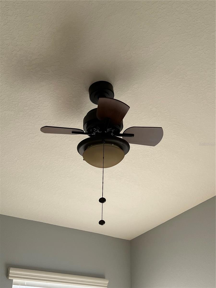 Image 16 of 33 For 20027 Heritage Pointe