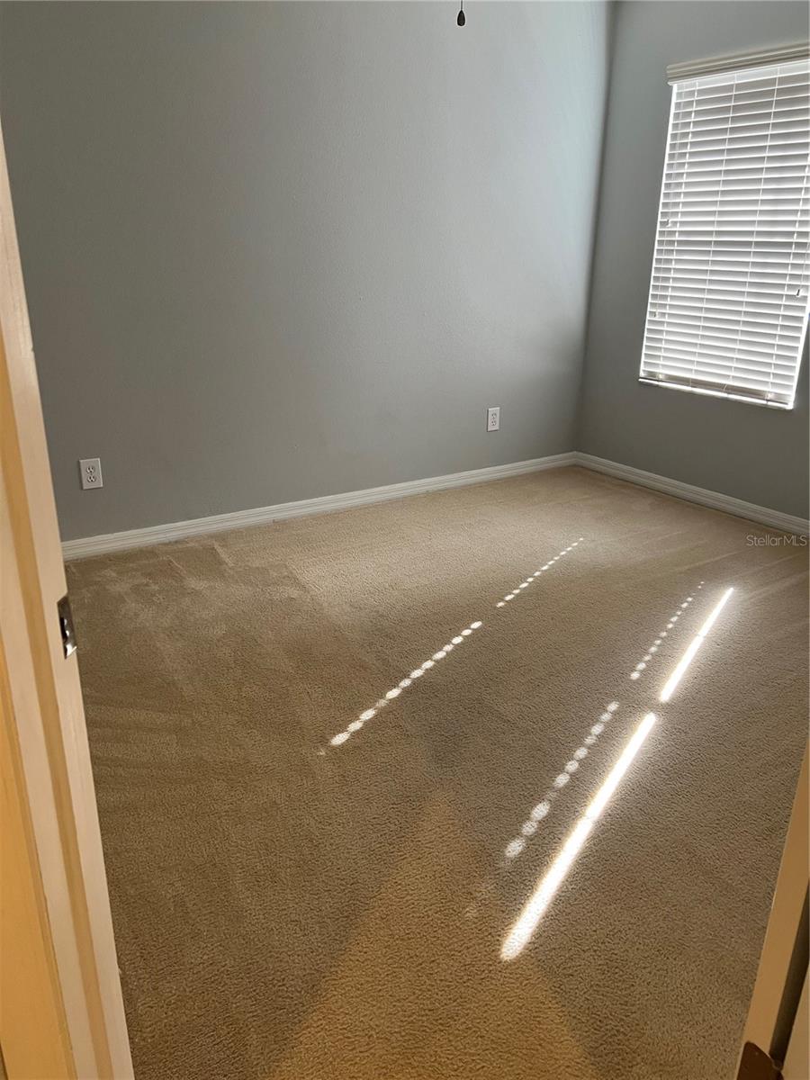 Image 23 of 33 For 20027 Heritage Pointe