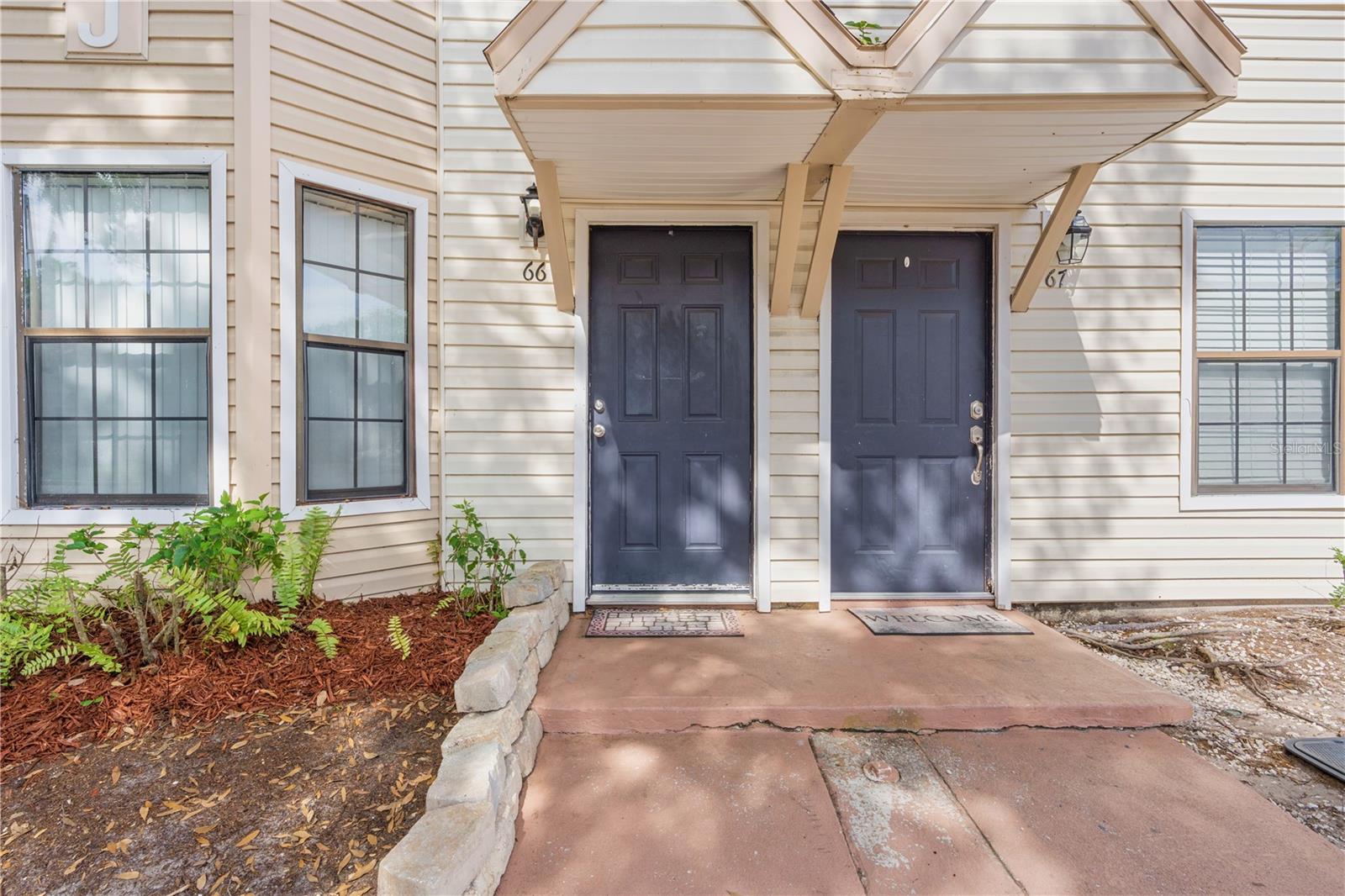 Listing photo id 0 for 2302 Maki Road 66