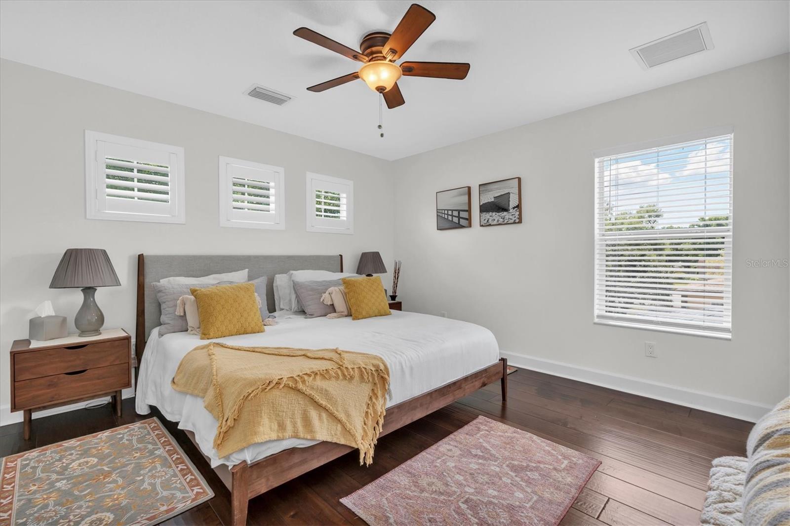 Image 27 of 50 For 520 65th Street N