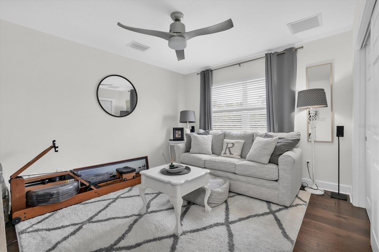 Image 28 of 50 For 520 65th Street N