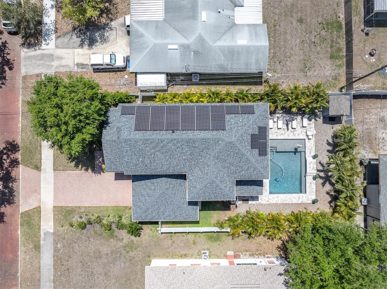 Image 40 of 50 For 520 65th Street N