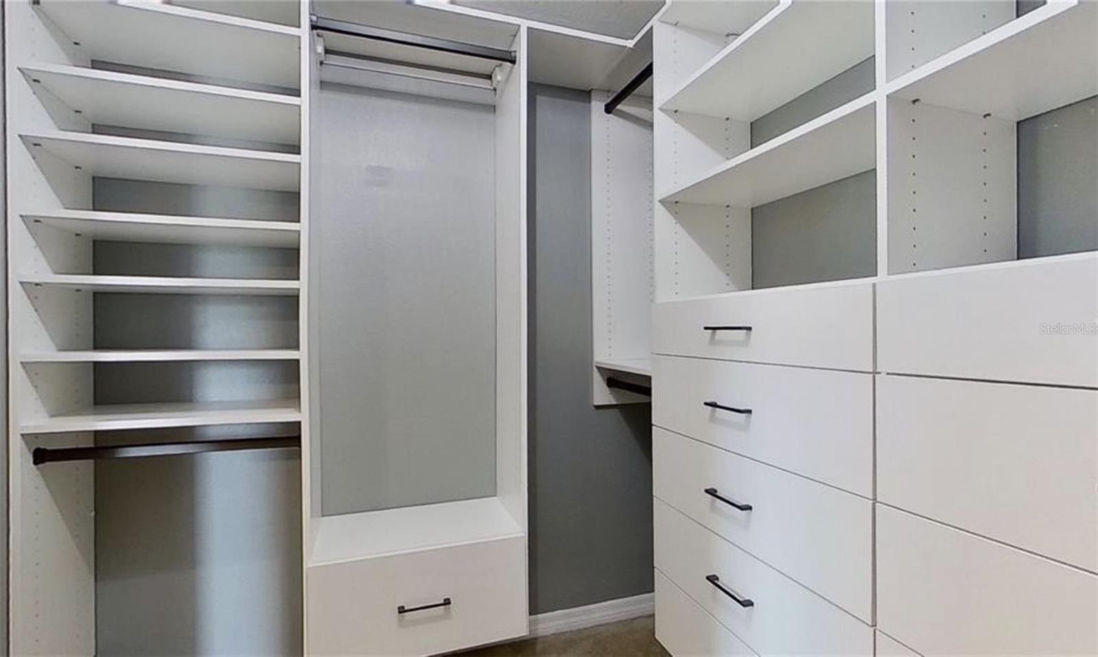 Image 12 of 26 For 2863 Maple Brook Loop