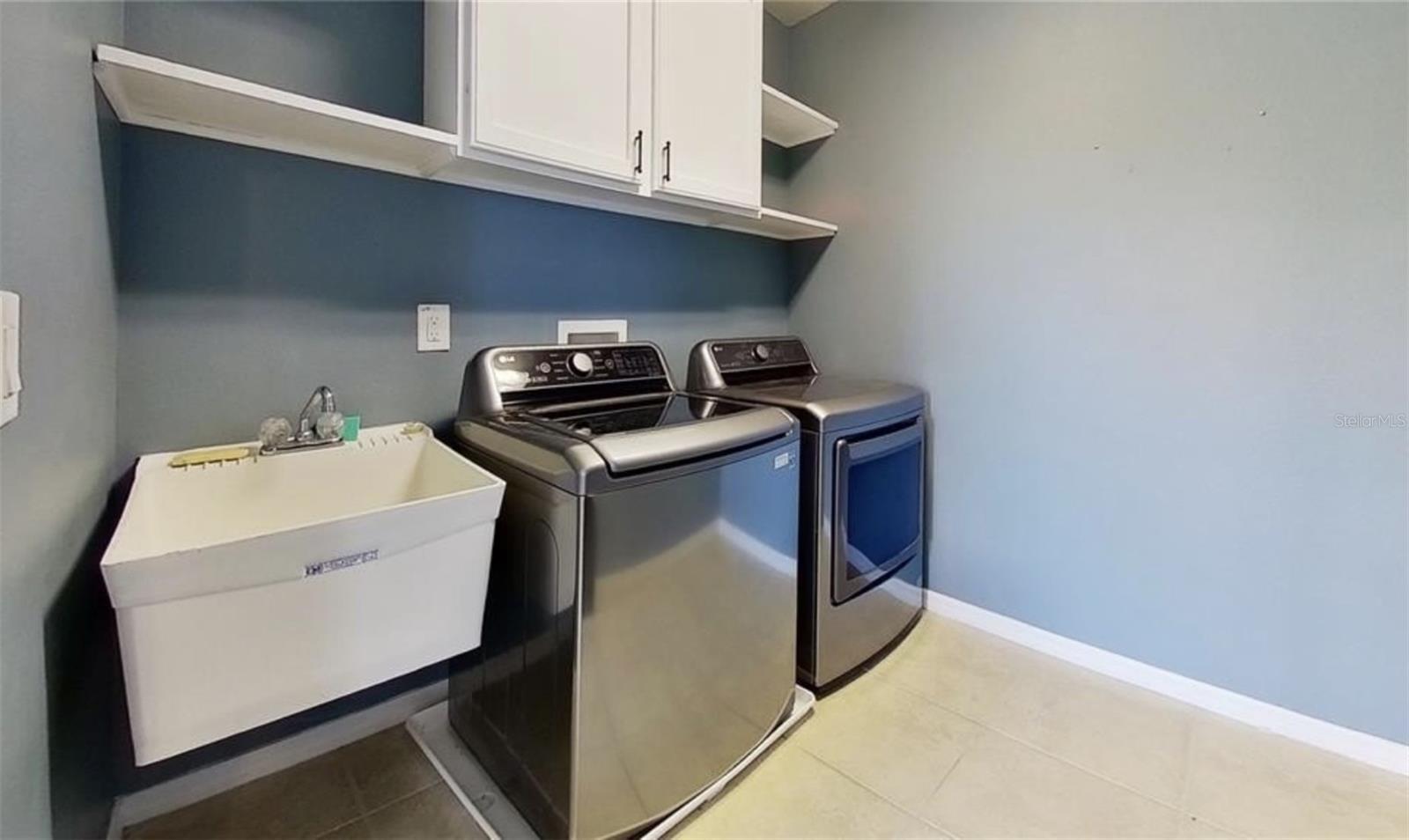 Image 19 of 26 For 2863 Maple Brook Loop