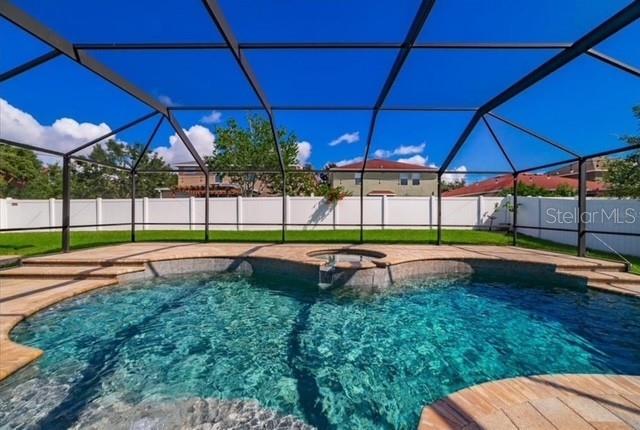 Image 21 of 26 For 2863 Maple Brook Loop