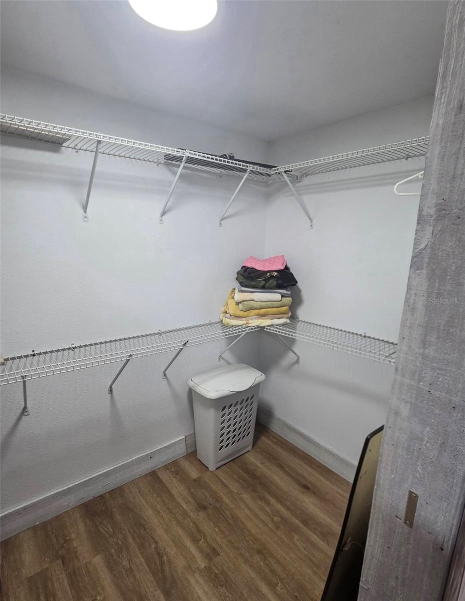 Image 17 of 29 For 6726 Albatross Lane