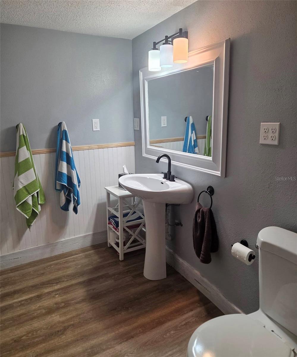 Image 20 of 29 For 6726 Albatross Lane