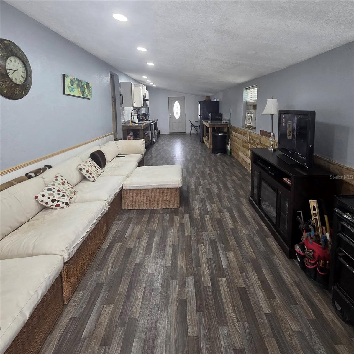 Image 4 of 29 For 6726 Albatross Lane