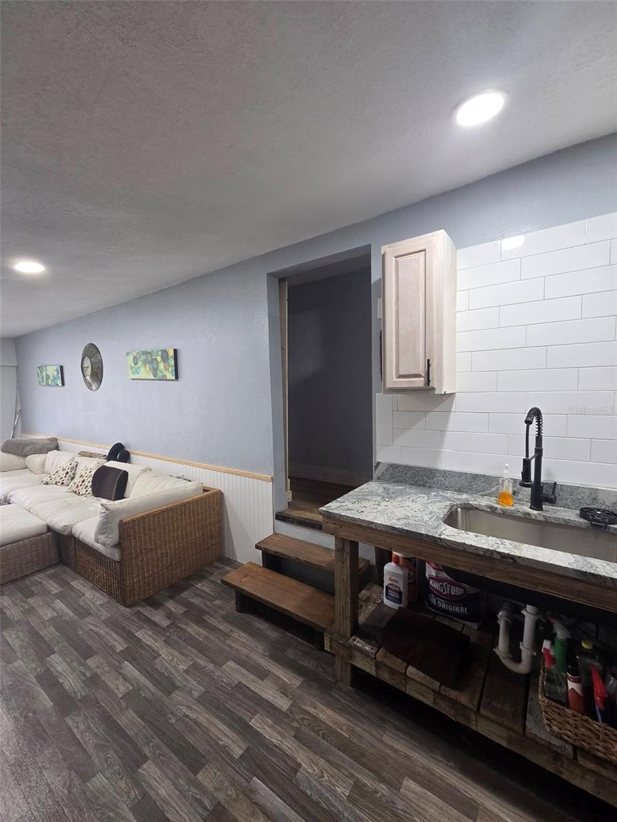 Image 9 of 29 For 6726 Albatross Lane