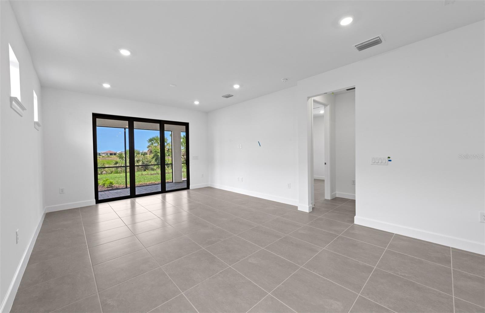 Image 4 of 23 For 5839 Talon Preserve Drive