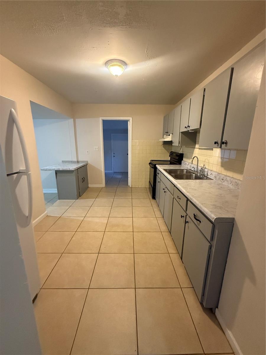 Image 6 of 15 For 3619 Hesperides Street