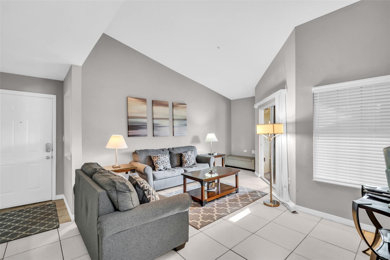 Image 4 of 32 For 1230 Missouri Avenue 715