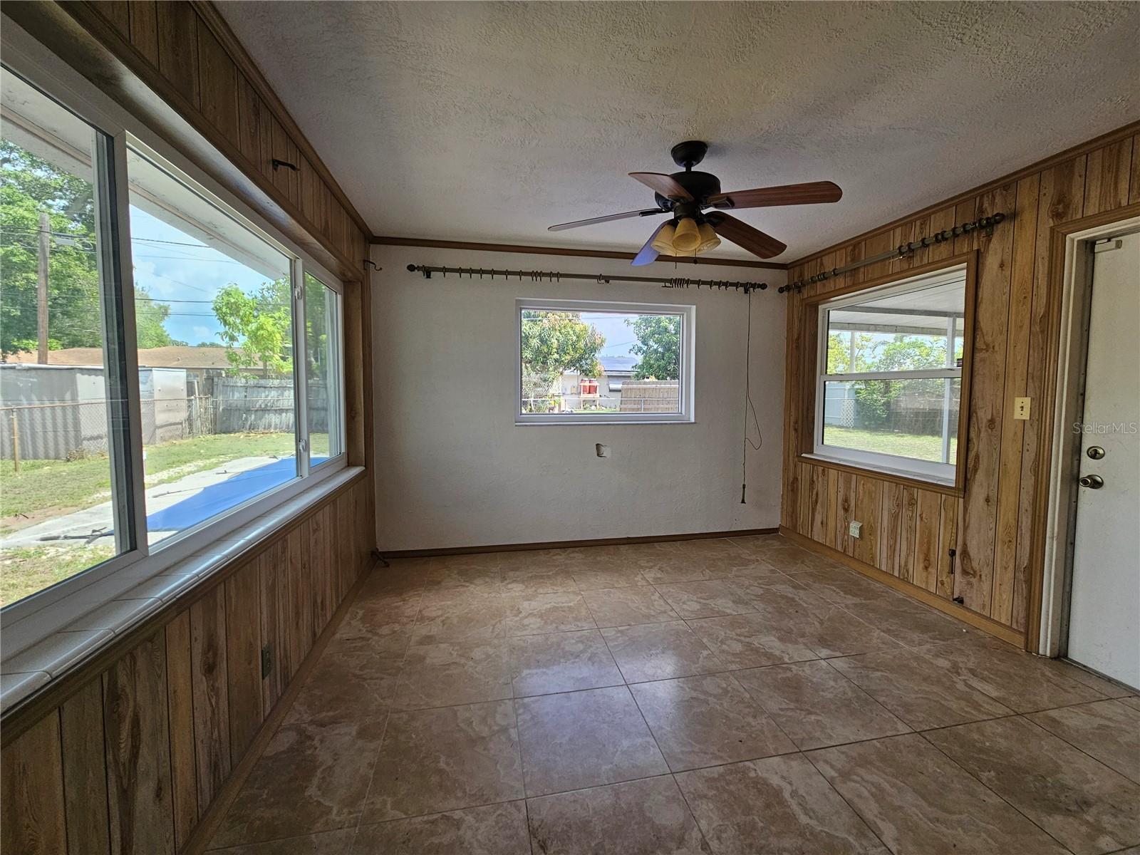 Image 13 of 23 For 3155 55th Street N