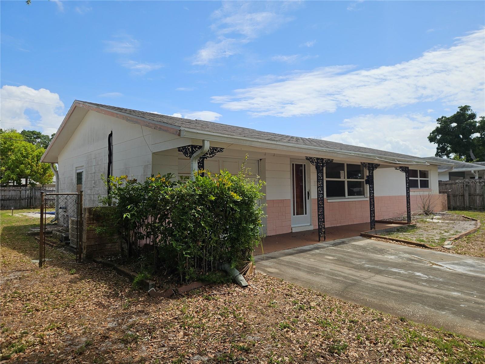 Image 2 of 23 For 3155 55th Street N