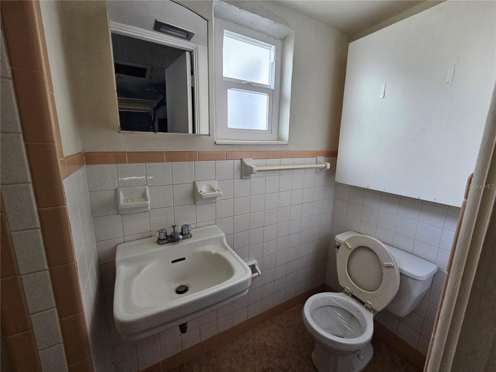 Image 21 of 23 For 3155 55th Street N