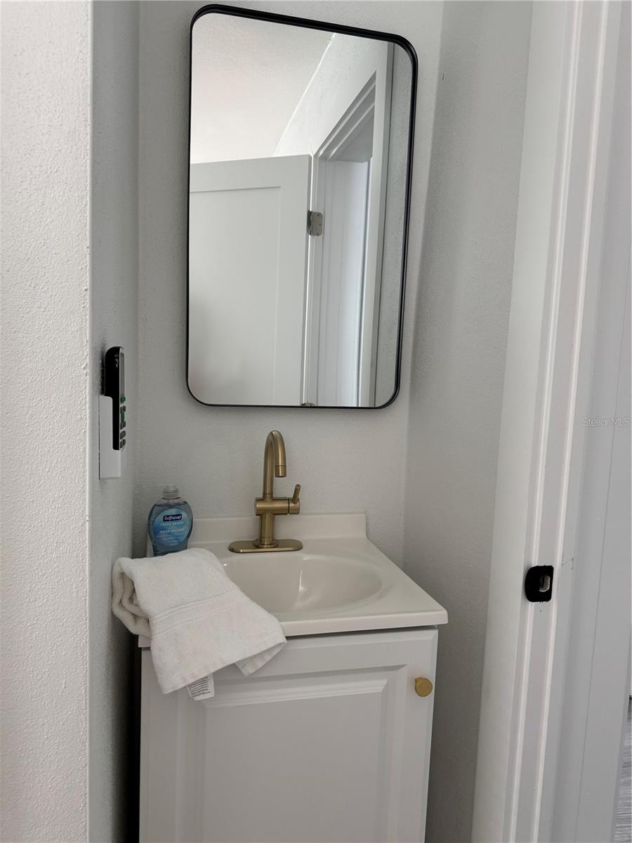 Image 11 of 12 For 111 86th Avenue 1