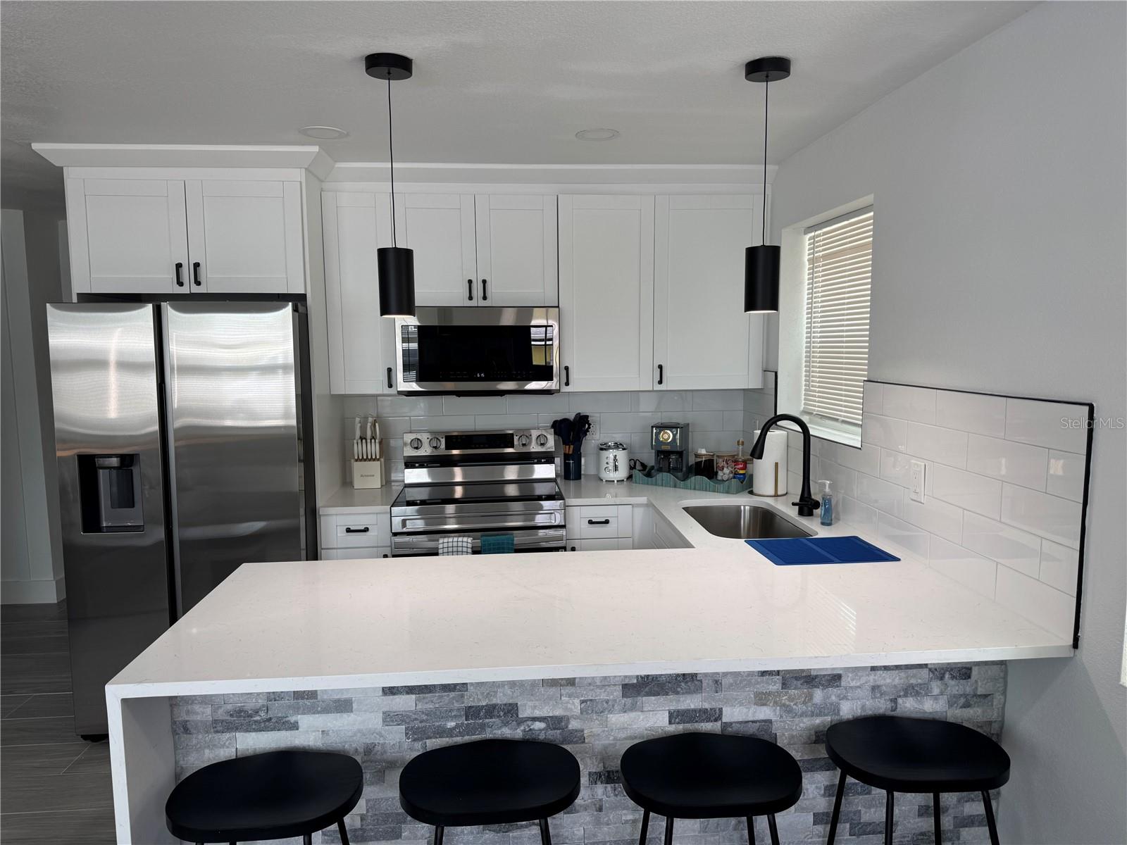 Image 3 of 12 For 111 86th Avenue 1