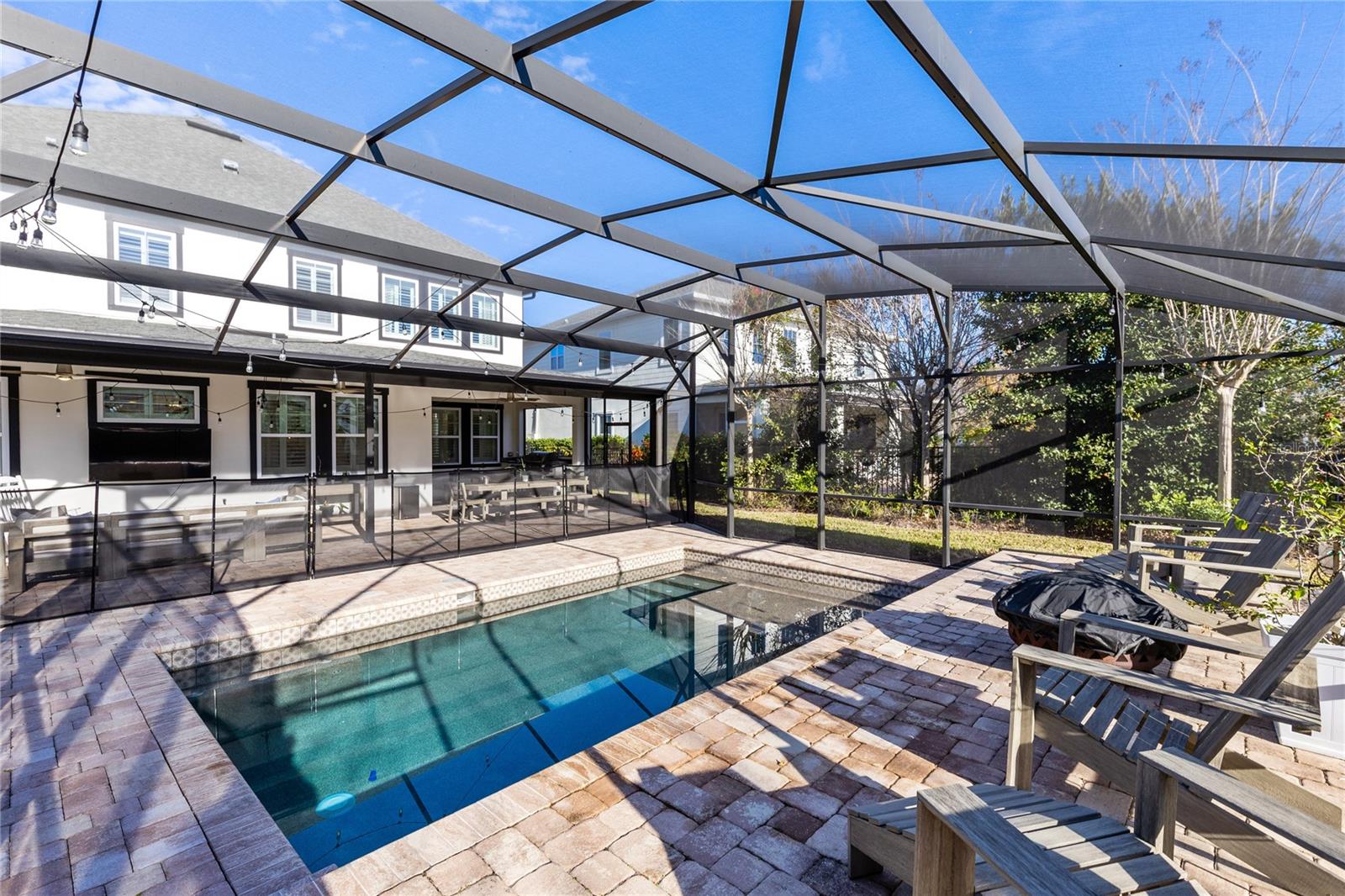 Image 42 of 47 For 9374 Reymont Street