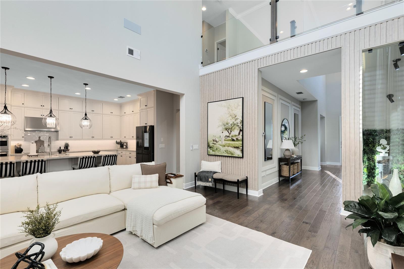 Image 6 of 47 For 9374 Reymont Street