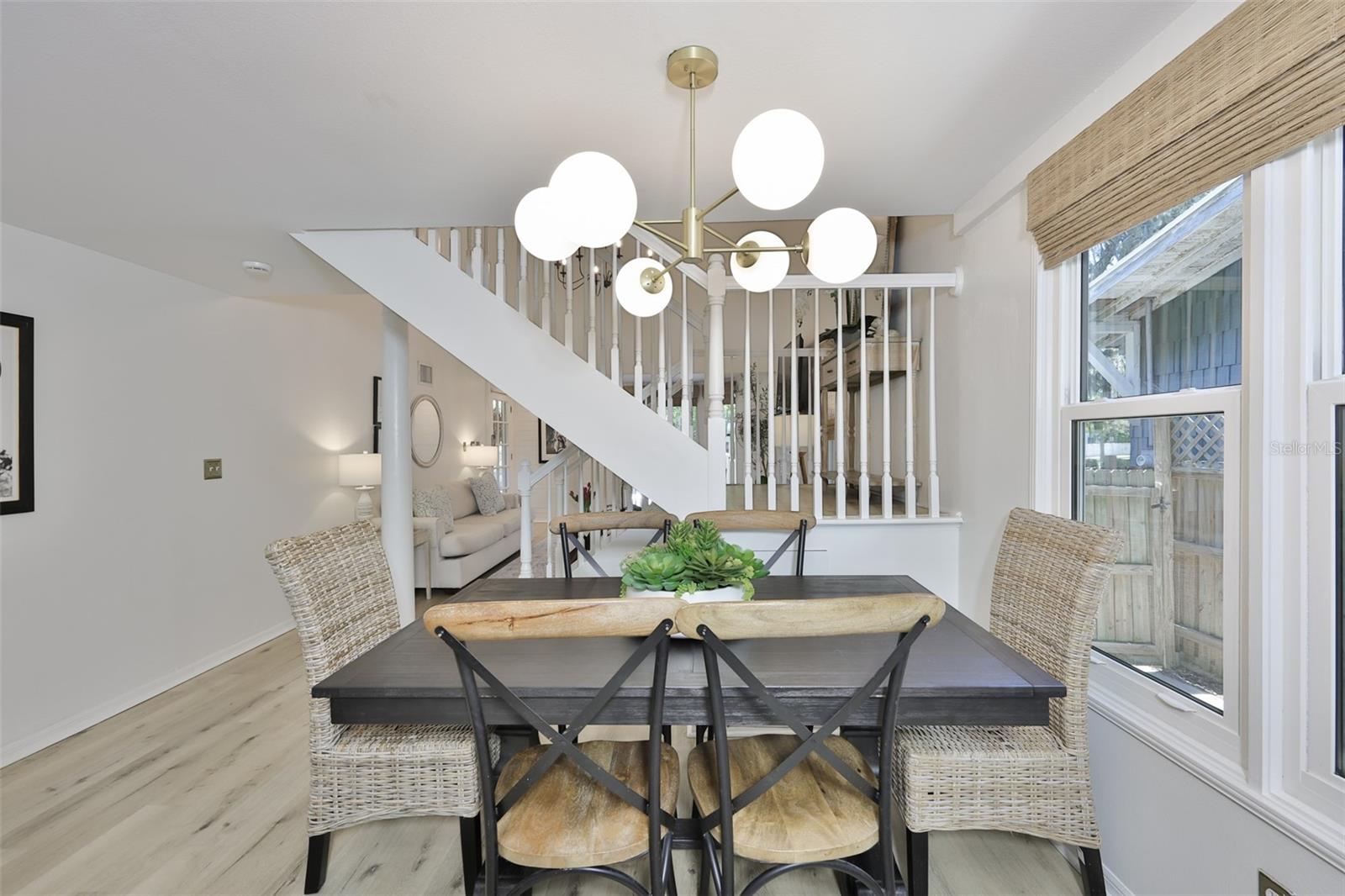 Listing photo id 12 for 1615 Watrous Avenue