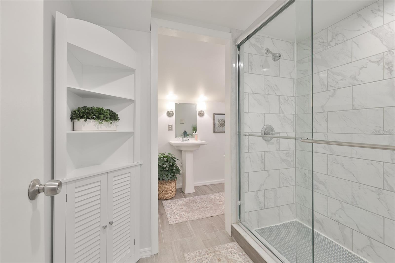 Listing photo id 32 for 1615 Watrous Avenue