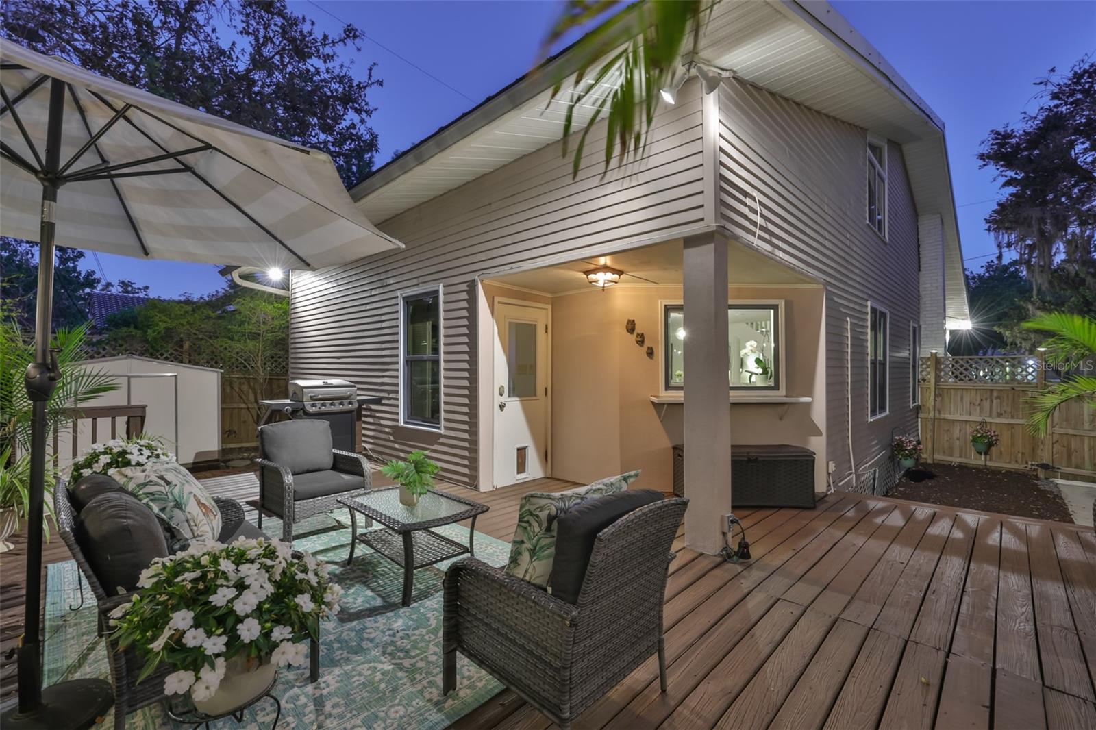 Listing photo id 42 for 1615 Watrous Avenue