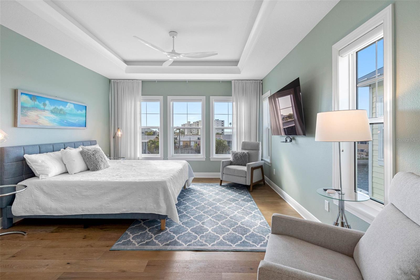 Image 13 of 40 For 604 Sea Court