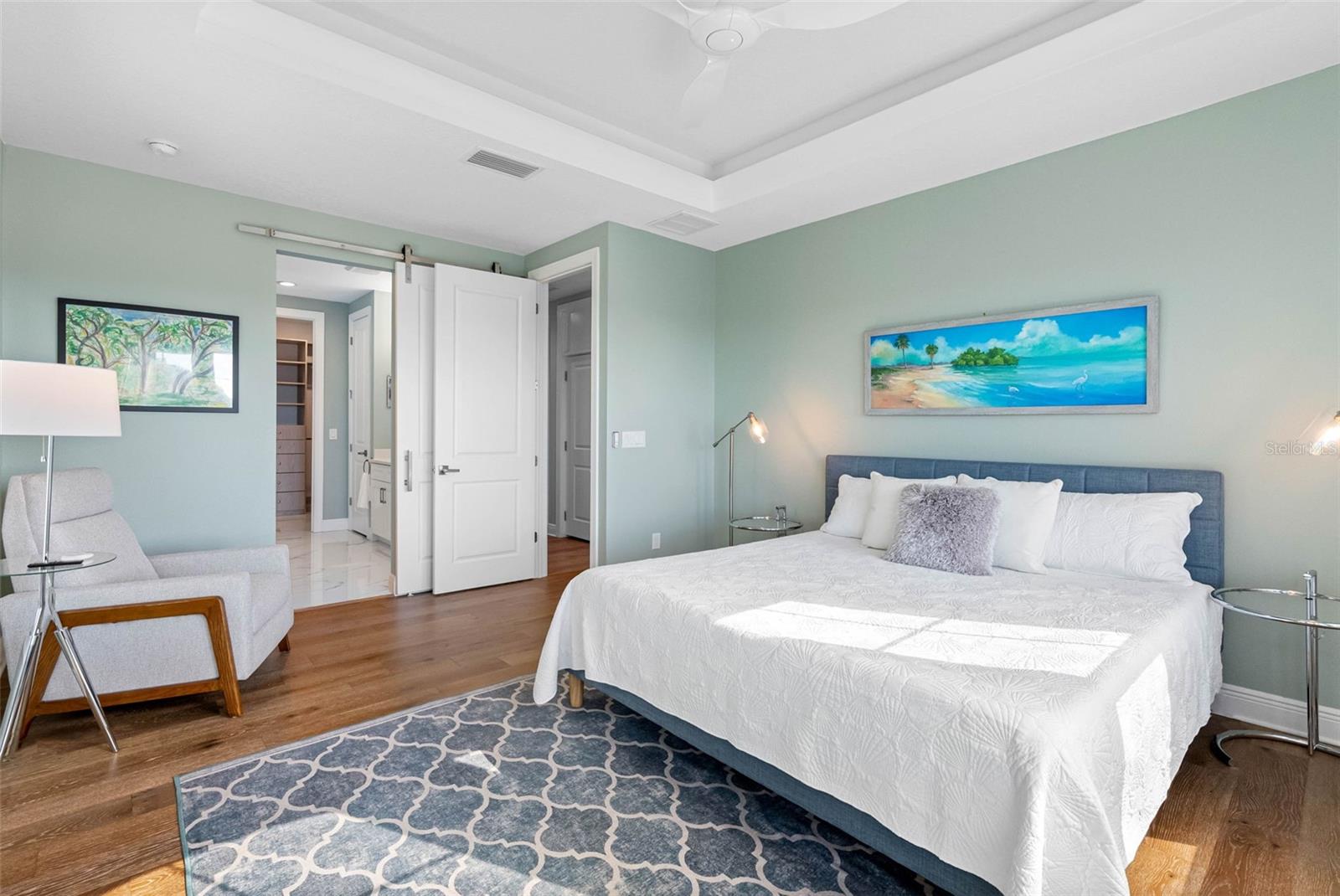 Image 16 of 40 For 604 Sea Court