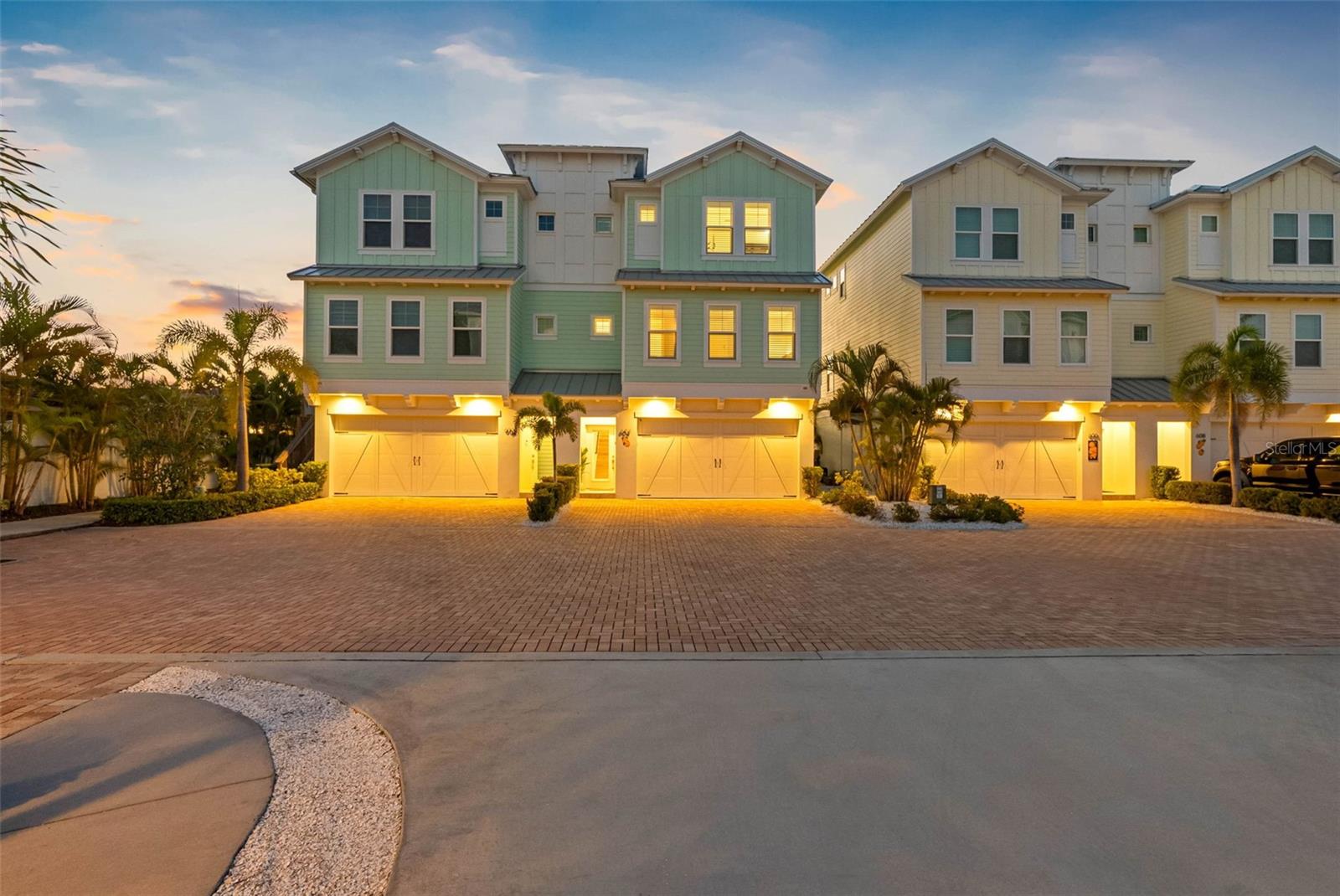 Image 36 of 40 For 604 Sea Court