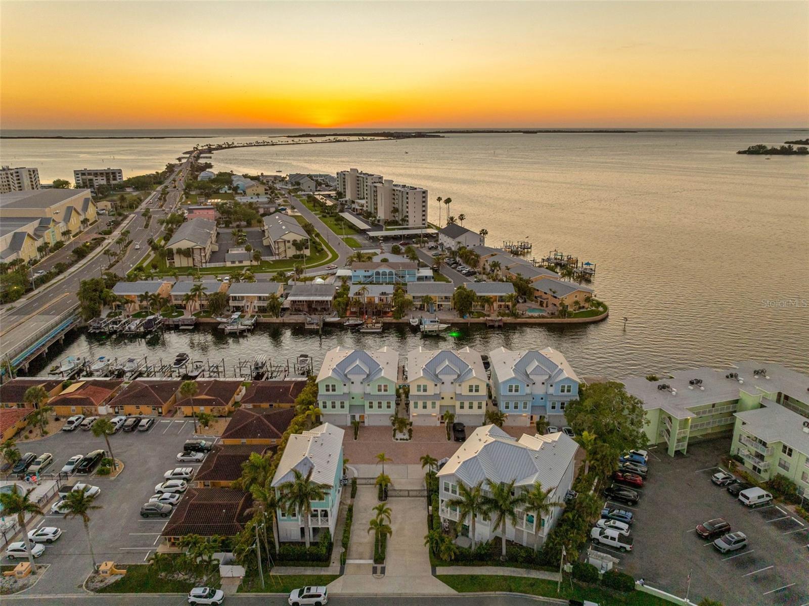 Image 39 of 40 For 604 Sea Court