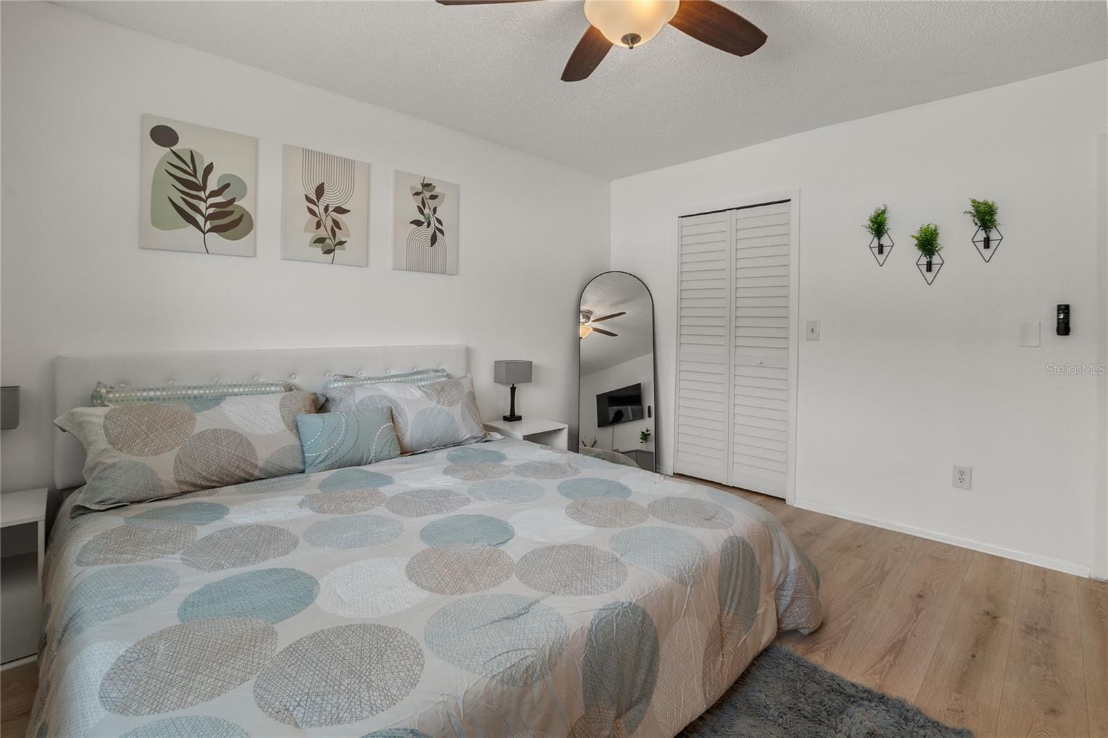 Image 13 of 20 For 2316 Fulton Way