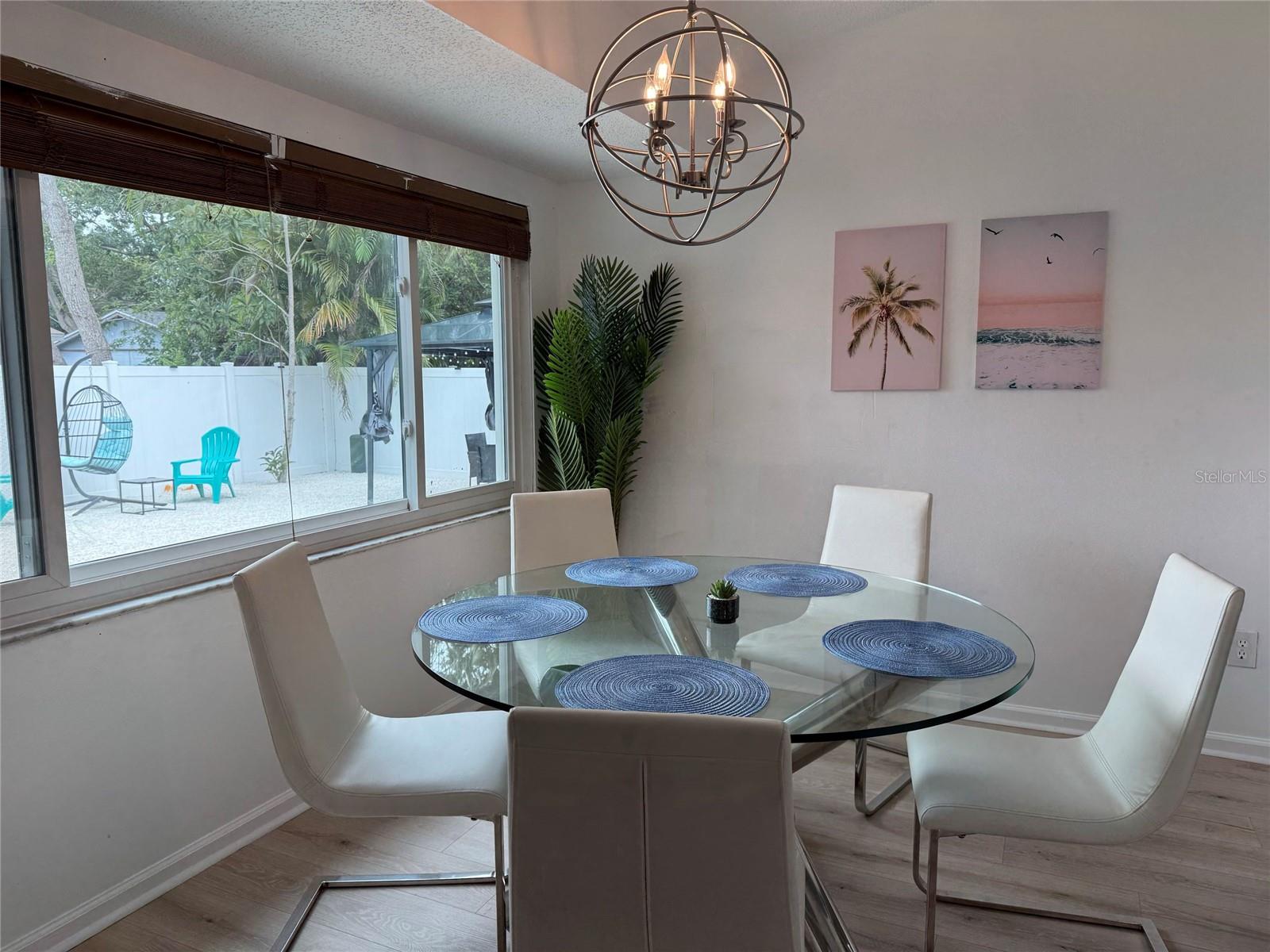 Image 9 of 20 For 2316 Fulton Way