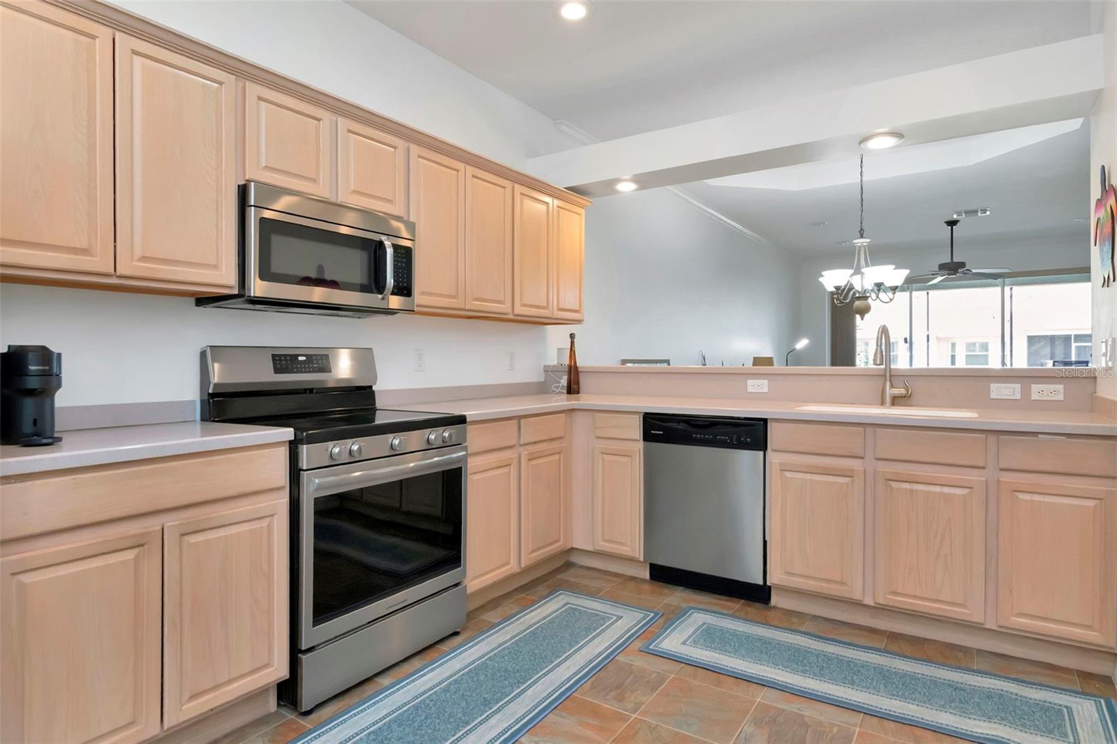 Image 13 of 56 For 7308 Cleopatra Drive