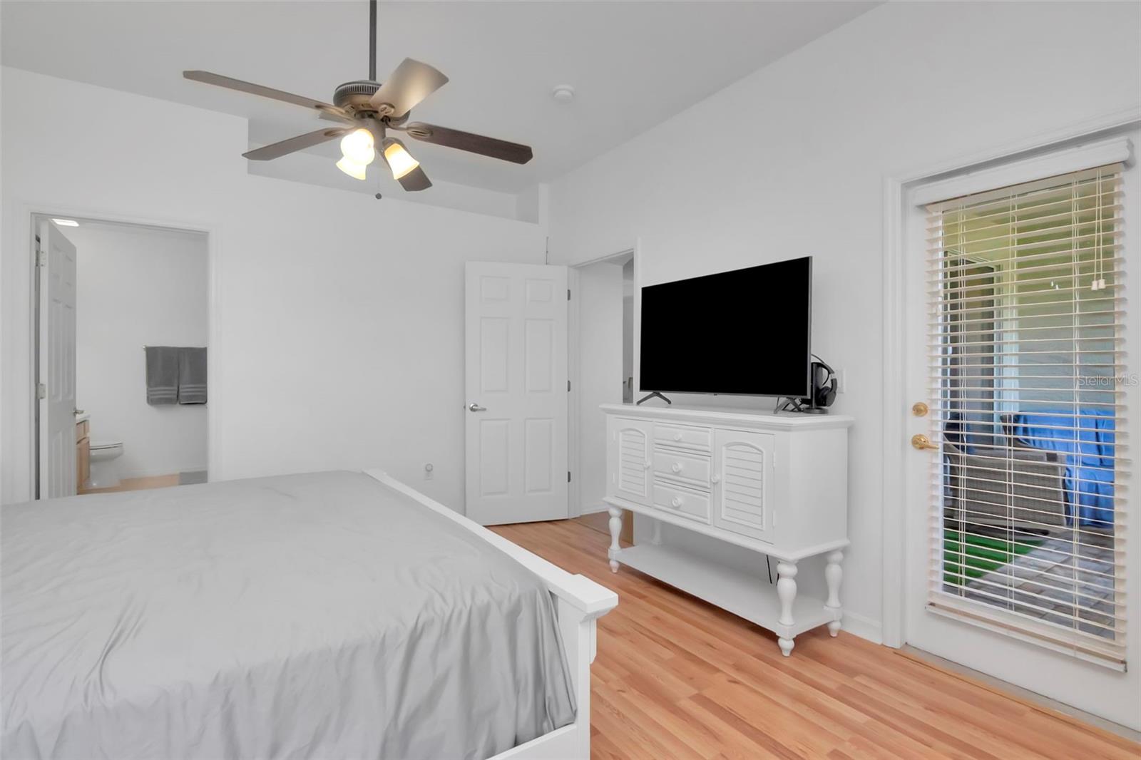 Image 24 of 56 For 7308 Cleopatra Drive