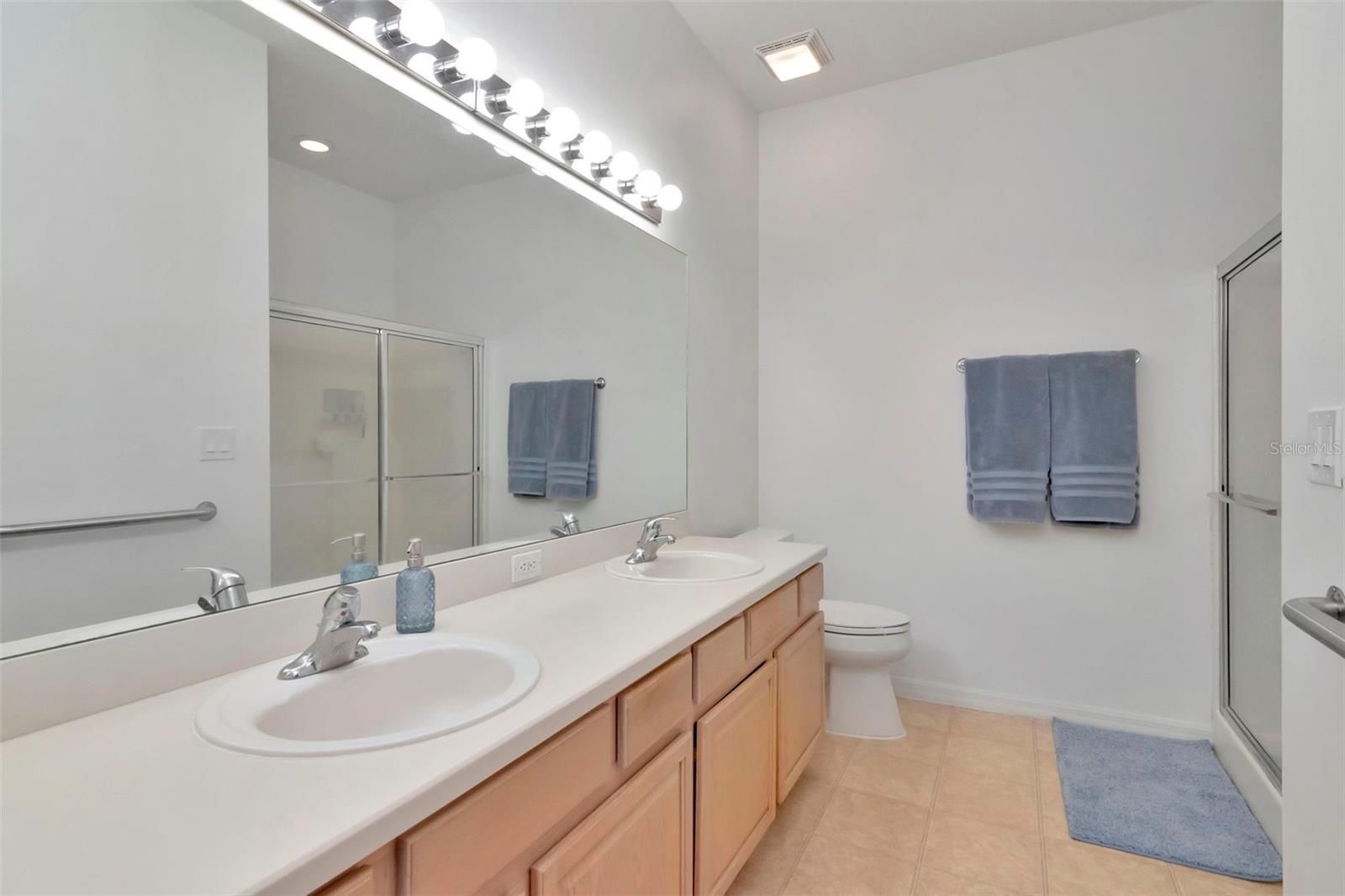 Image 26 of 56 For 7308 Cleopatra Drive