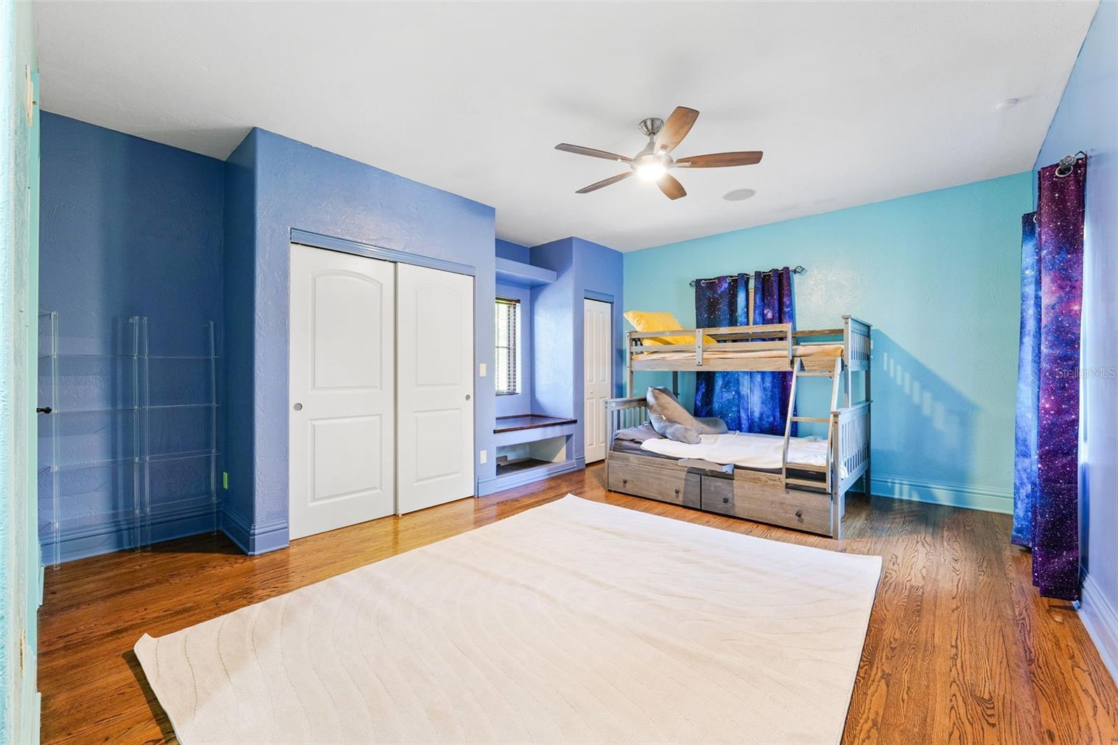 Image 52 of 74 For 4555 Swann Avenue