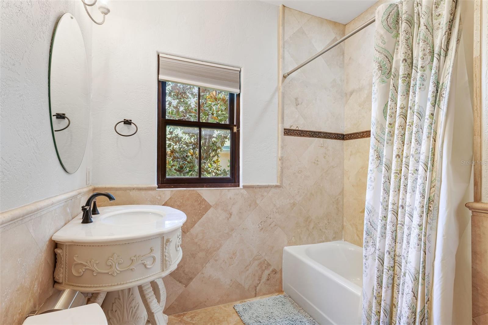 Image 53 of 74 For 4555 Swann Avenue