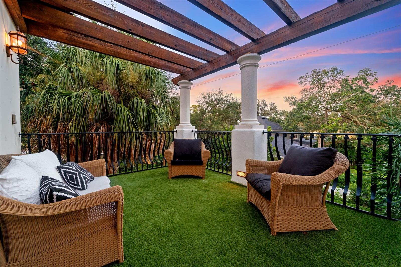 Image 67 of 74 For 4555 Swann Avenue